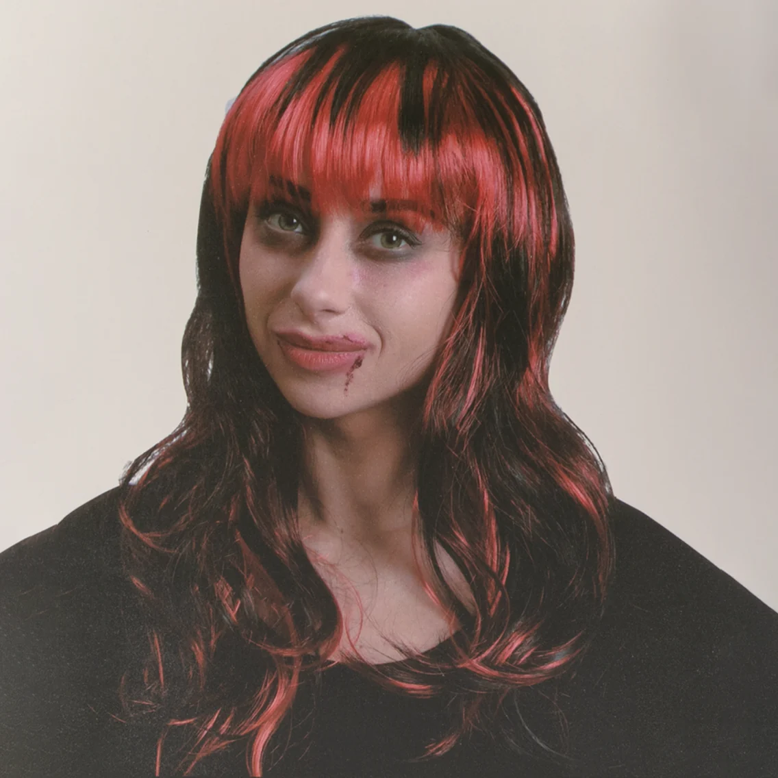 Halloween Vixen Red and Black Wig - Image 2