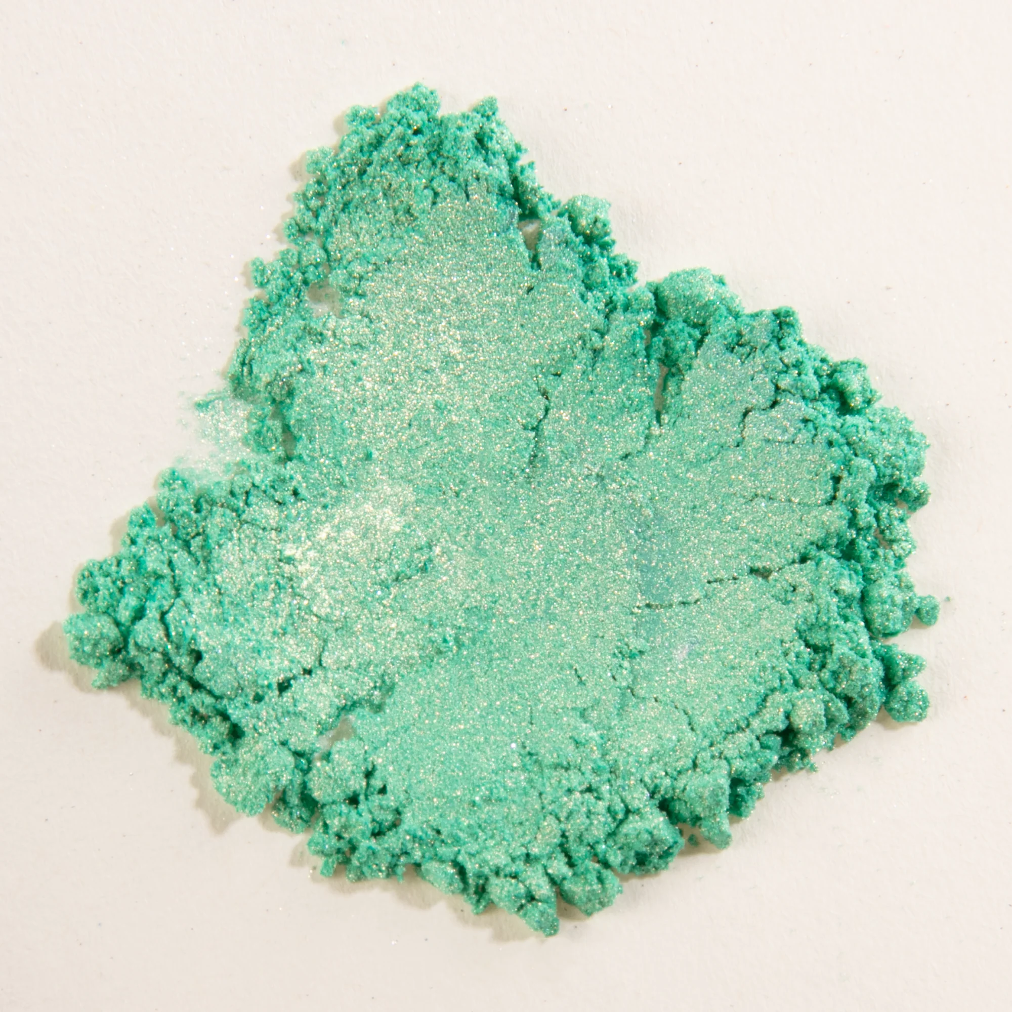 Urban Crafter Resin Mica Powder-Seafoam Green 10g - Image 3