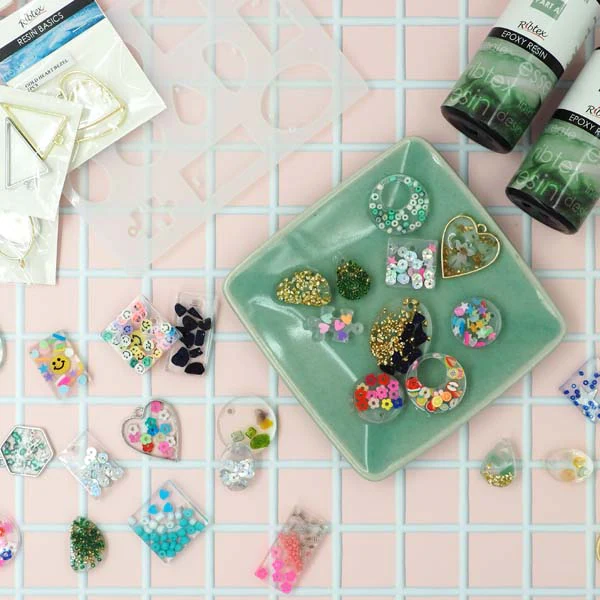 UV Resin Polymer clay emoji 2og - Image 4